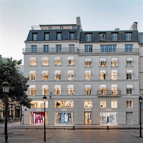 christian dior nyc headquarters